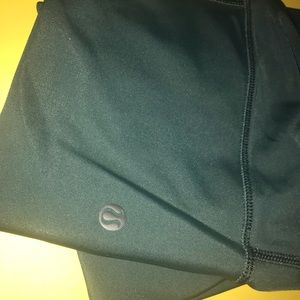 Lululemon high rise fuel green shine tights RARE